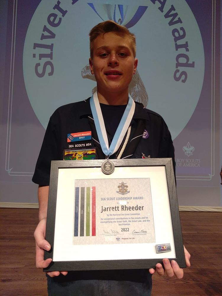 Jarrett Rheeder Receives Sea Scout Leadership Award